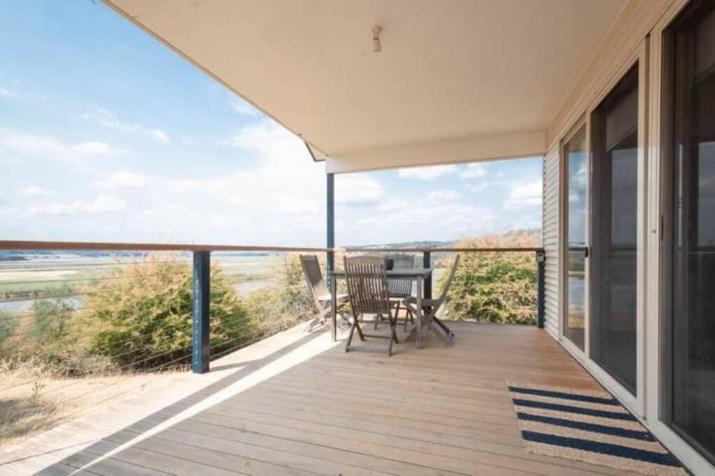Private 2 Bedroom Cabin Retreat Legana エクステリア 写真
